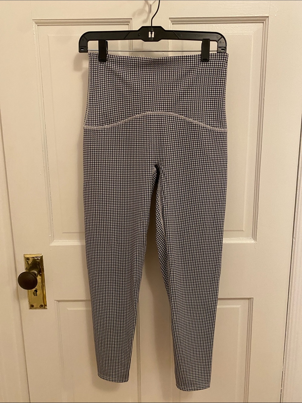 SPANX Navy & White Houndstooth Booty Boost High-Rise Leggings